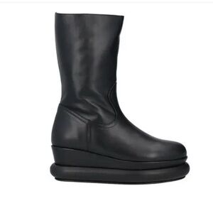 Paloma Barceló | Mel Ankle Boot is a black leather platform boot, Size 39, NWT